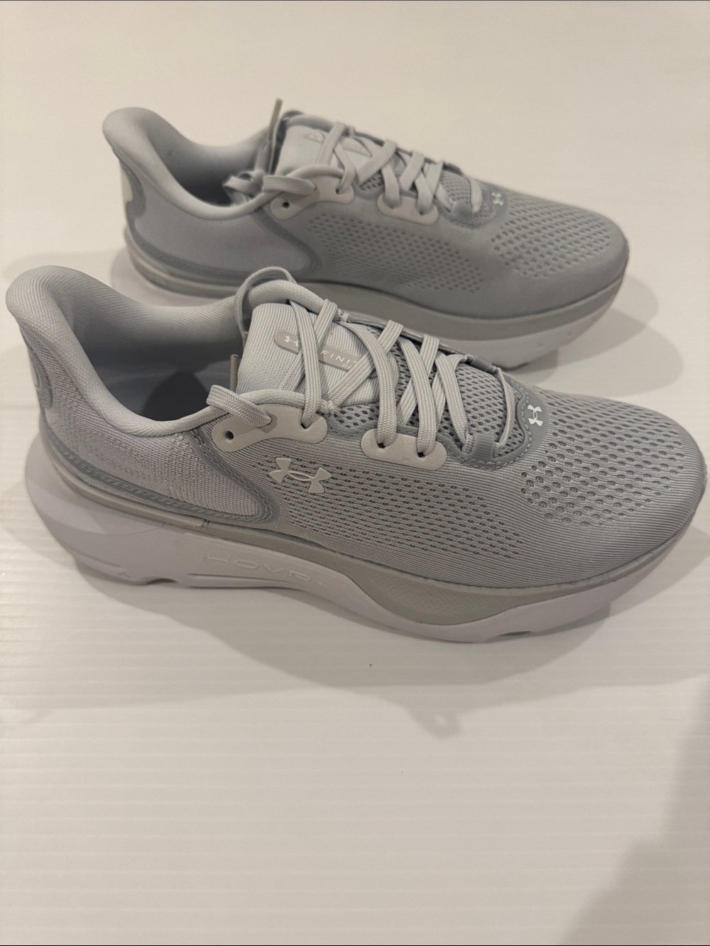 Under Armour Infinite Pro 2 Women Size 8.5 New with Box!!